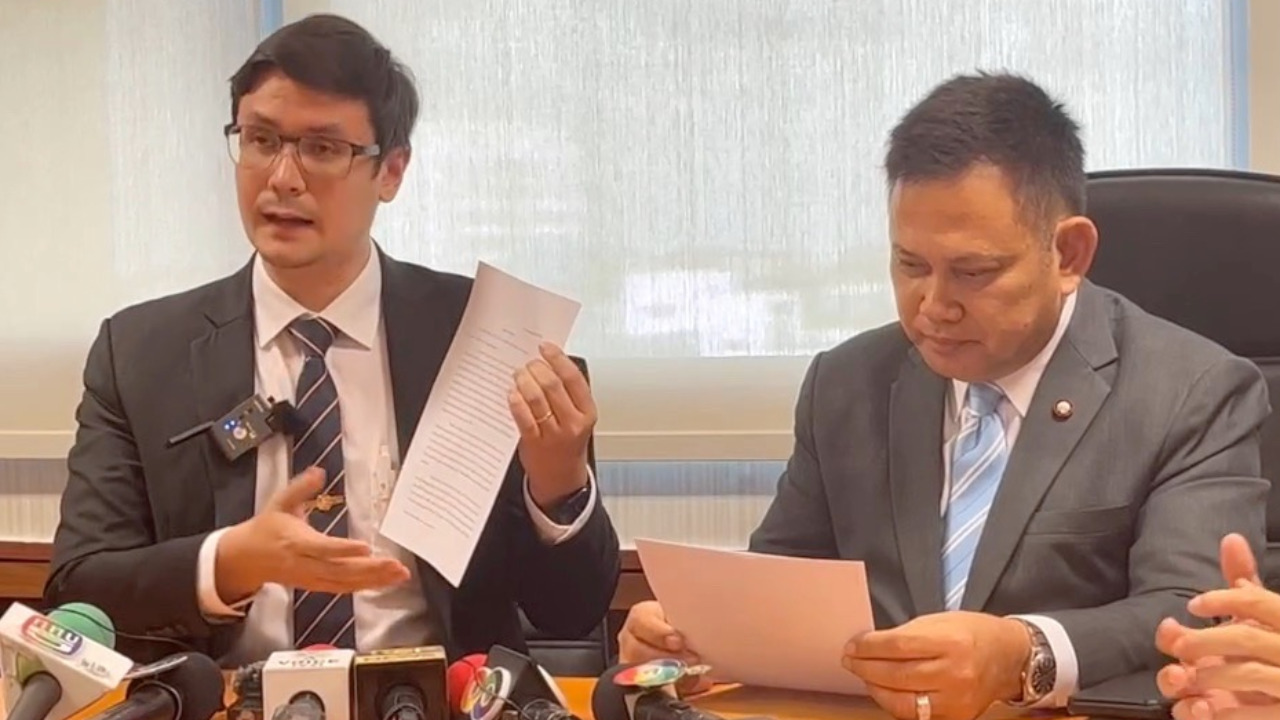 "โรม" ข้องใจ ส่งฟ้อง "สว.อุปกิต" 26 ธ.ค. เกรงคดีล่าช้า เปิดประชุมสภา พอดี 