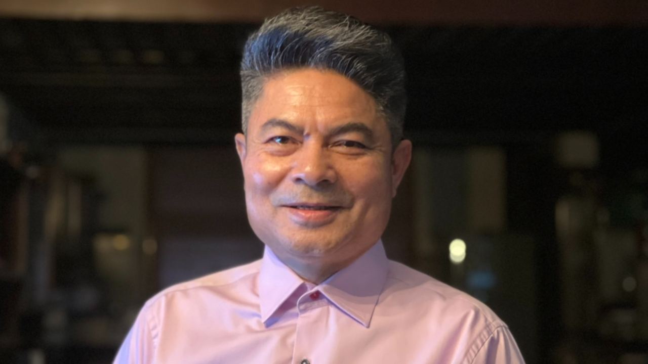 "เทพไท" ข้องใจ กกต. แจกใบแดง ผู้สมัคร สส.สอบตก แต่ปล่อยผี สส.ที่สอบได้