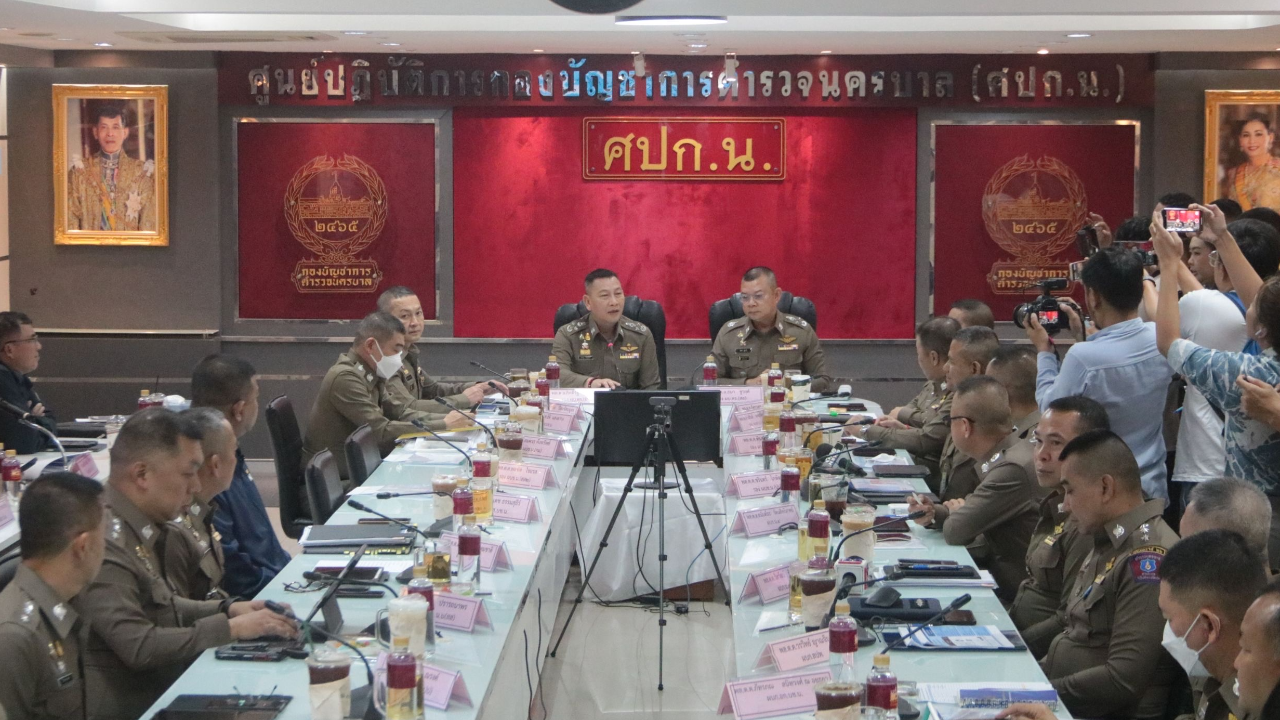 รู้ตัวแล้ว ช่างกลยิง "ครูเจี๊ยบ" พฤติกรรมคล้ายมือปืน เตรียมออกหมายจับ