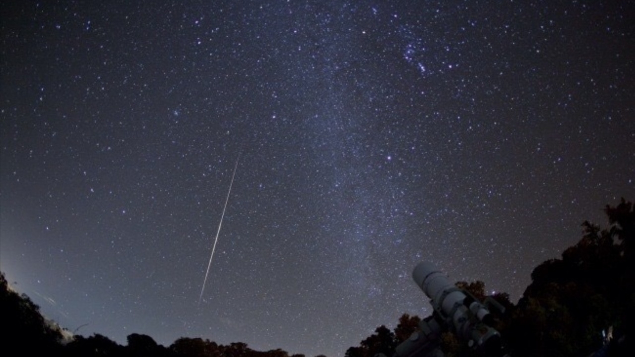 อย่าพลาด "ฝนดาวตกลีโอนิดส์" หลังเที่ยงคืน 17 พ.ย. ถึงรุ่งเช้า 18 พ.ย.