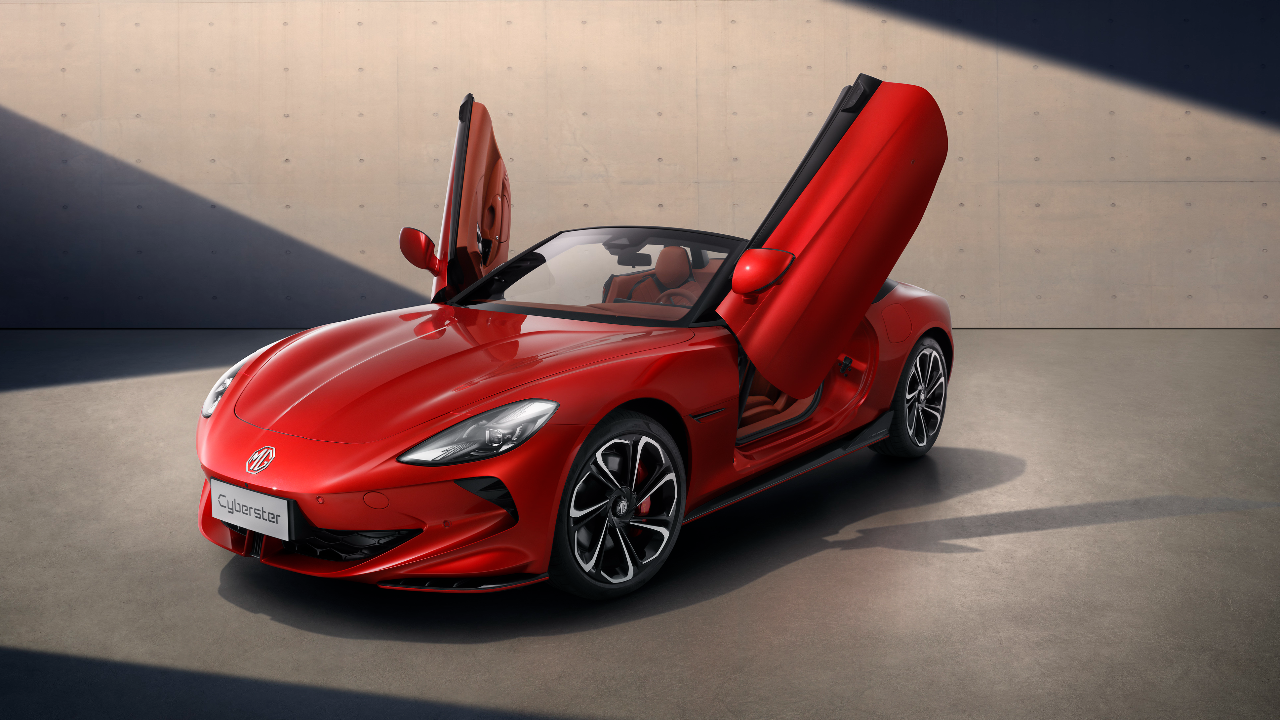 สายรถสปอร์ตห้ามพลาด เอ็มจีนำ MG CYBERSTER มาโชว์ในงาน Motor Expo 2023 