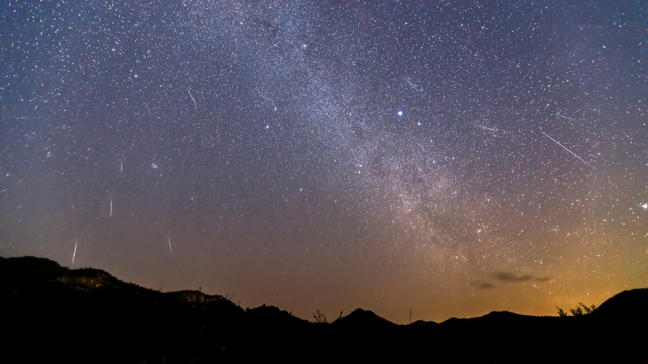 คืนนี้ 12 พ.ย. ห้ามพลาด "ฝนดาวตกทอริดส์เหนือ" สังเกตได้ทั่วท้องฟ้า