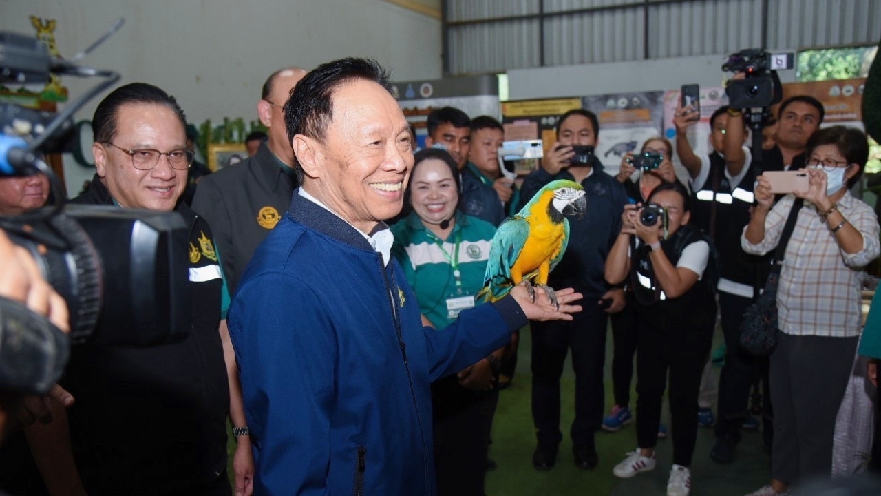 "พัชรวาท" ตั้งเป้าปีหน้า "สวนสัตว์เชียงใหม่" มีรายได้เกือบ 100 ล้าน