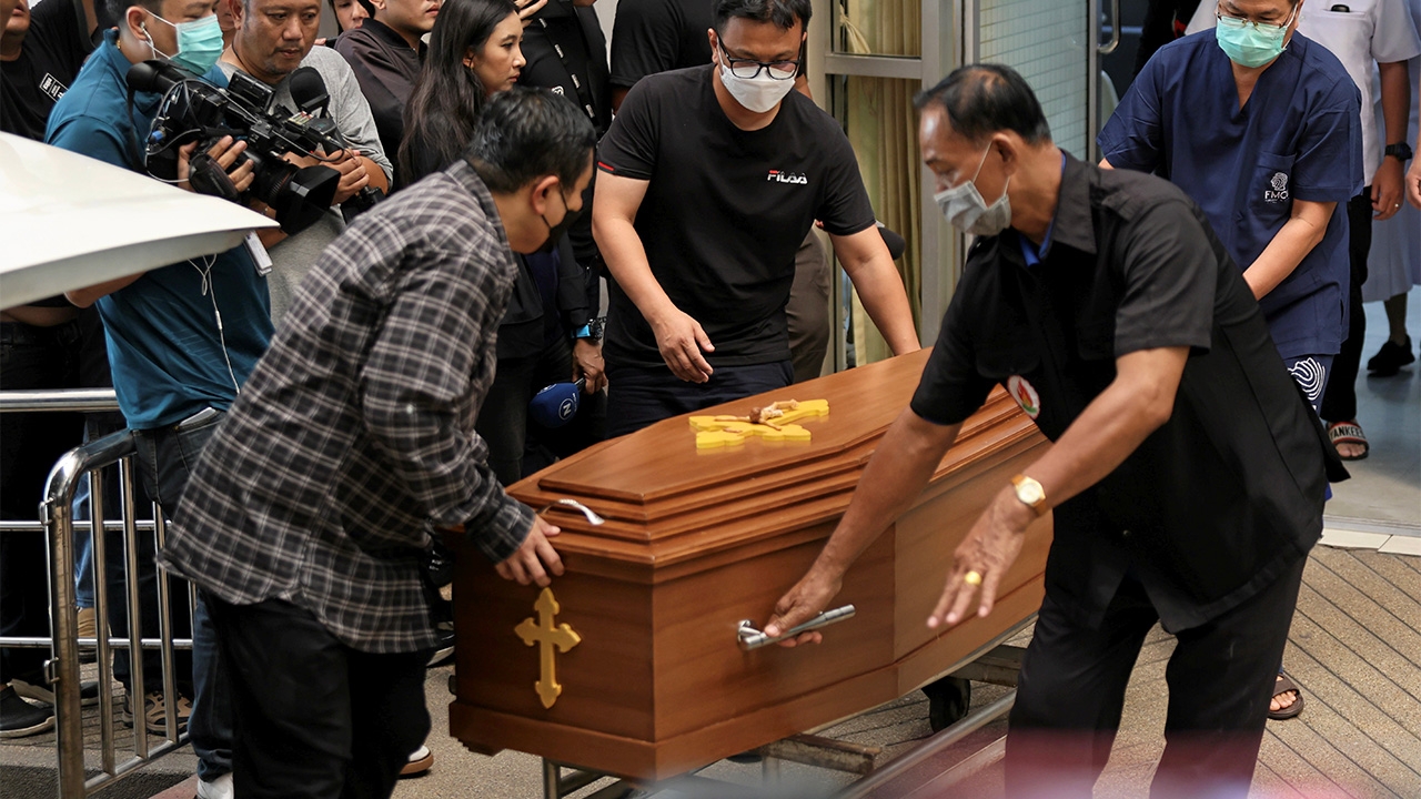 จับได้วอนศาลตัดสินประหารชีวิต! แม่ครูเจี๊ยบยํ้า ไม่ยอมให้อภัย อุเทนยังร่อแร่