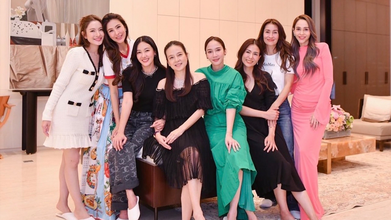 เปิดอายุ 'นางฟ้าวงการบันเทิง' ในงานปีใหม่ แต่ละคนสวยอมตะ หน้าเด็กตลอดกาล