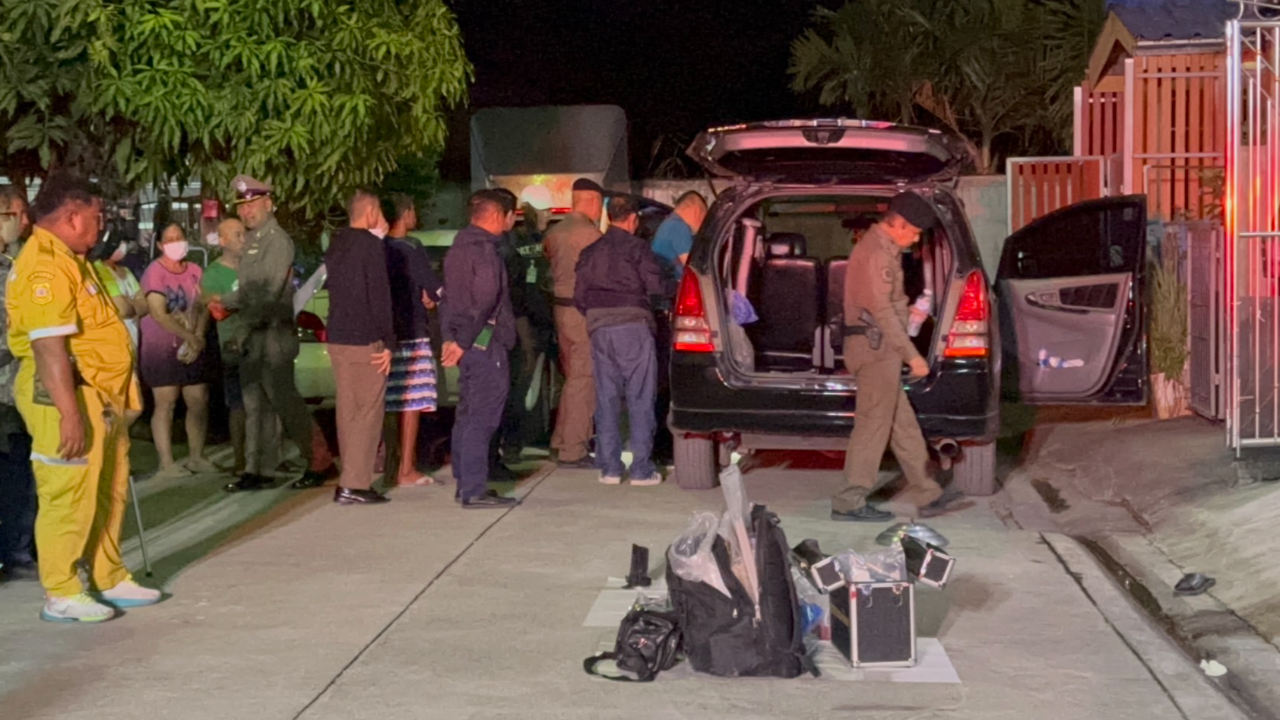 2 ศพ สังเวยปมจอดรถ อดีตตำรวจเมาคลั่ง กราดยิงเพื่อนบ้านดับ-เจ็บอีก 1