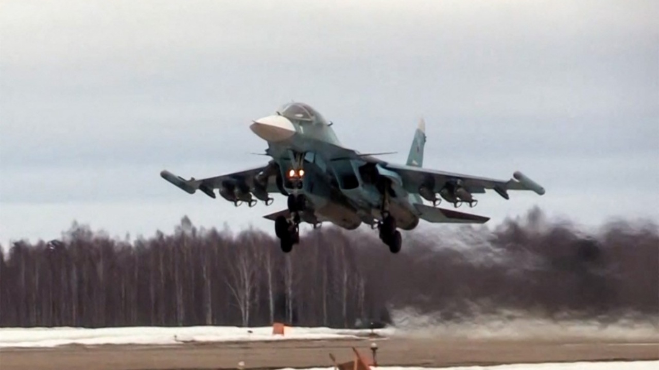 ทัพยูเครน 'กำลังใจมา' โว สอยเครื่องบินขับไล่ ทิ้งระเบิดรัสเซีย ตก 3 ลำ