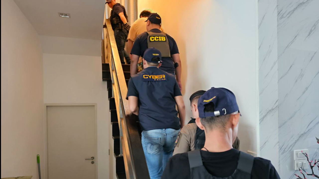 ทลาย 2 เว็บ เครือข่ายพนันออนไลน์ ยึดทรัพย์เพียบ เงินหมุนเวียนหมื่นล้าน