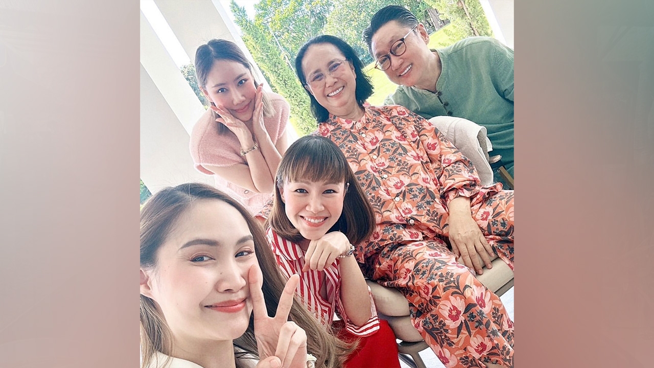 เสี่ยตา ปัญญา เปิดภาพครอบครัวอบอุ่น พร้อมหน้าลูกสาว 3 คน น้อยทีจะได้เห็น 
