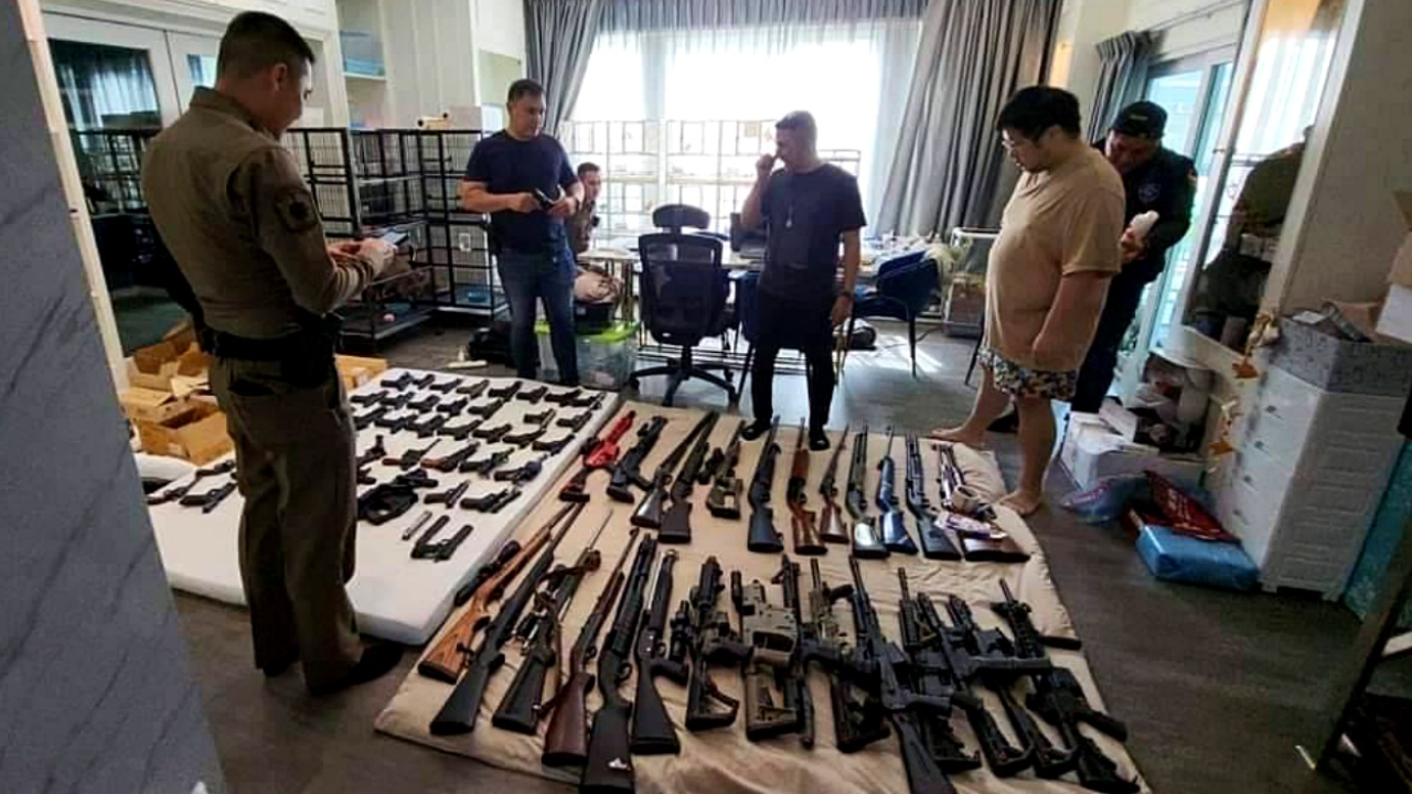 ตร.ไซเบอร์รวบยูทูบเบอร์ดัง "แทคติคูลบ็อบ" รีวิวอาวุธ ยึดปืน กระสุนเพียบ