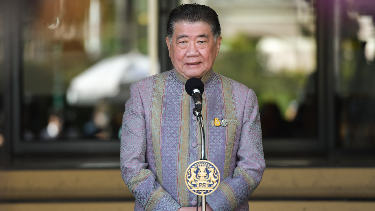"ภูมิธรรม" ยัน นายกฯ ลาพักร้อน ไม่แปลก ย้ำนิรโทษฯ พท.ต้องยุติทุกประเด็น