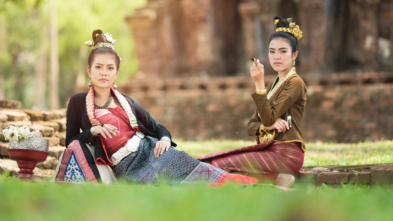 รวมศัพท์ภาษาเหนือ อู้คำเมืองกวนๆ พร้อมประโยคตัวอย่าง จำไปใช้ได้เลย