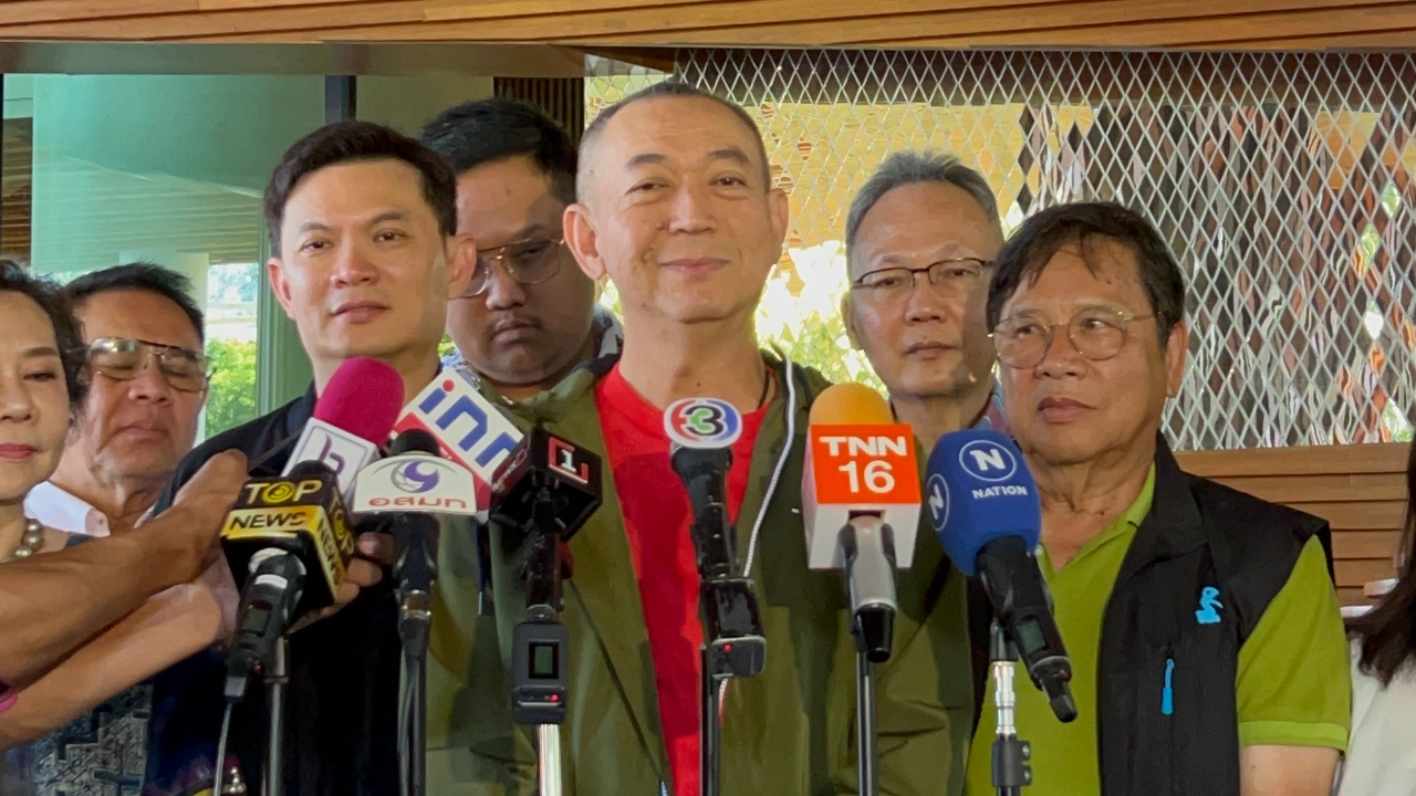 ข้อมูล ปชป.แน่น “เฉลิมชัย” ยันมีเรื่อง “ทักษิณ” โวต่อยอดอภิปรายไม่ไว้วางใจได้