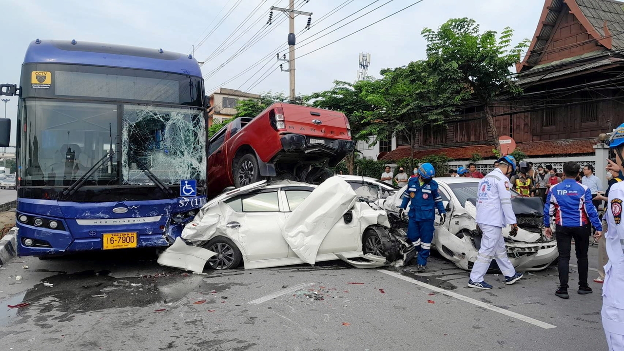 “7 วันอันตราย” วันแรก ดับแล้ว 25 ราย เจ็บ 248 คน-กทม.แชมป์ ตาย 3 ราย