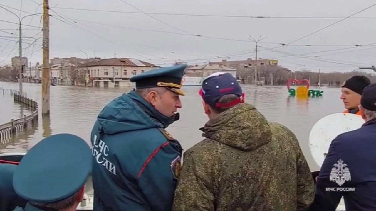 รัสเซีย-คาซัคสถานอ่วม เจอน้ำท่วมหนักสุดในรอบหลายสิบปี