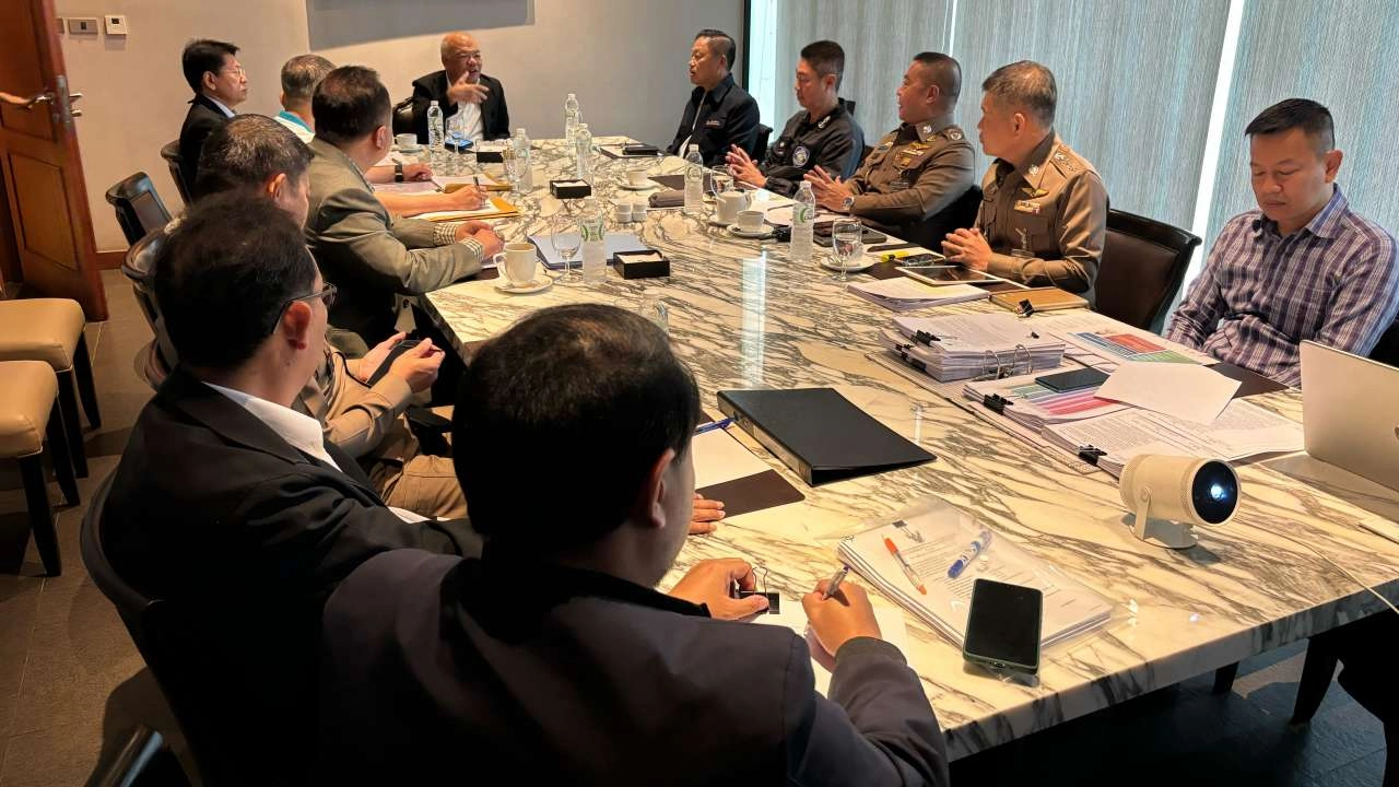 "กฤษณะพงศ์" ร้องประธาน ก.ร.ตร.ให้ตรวจคุณสมบัติ "เรวัช กลิ่นเกษร" ไลฟ์สด