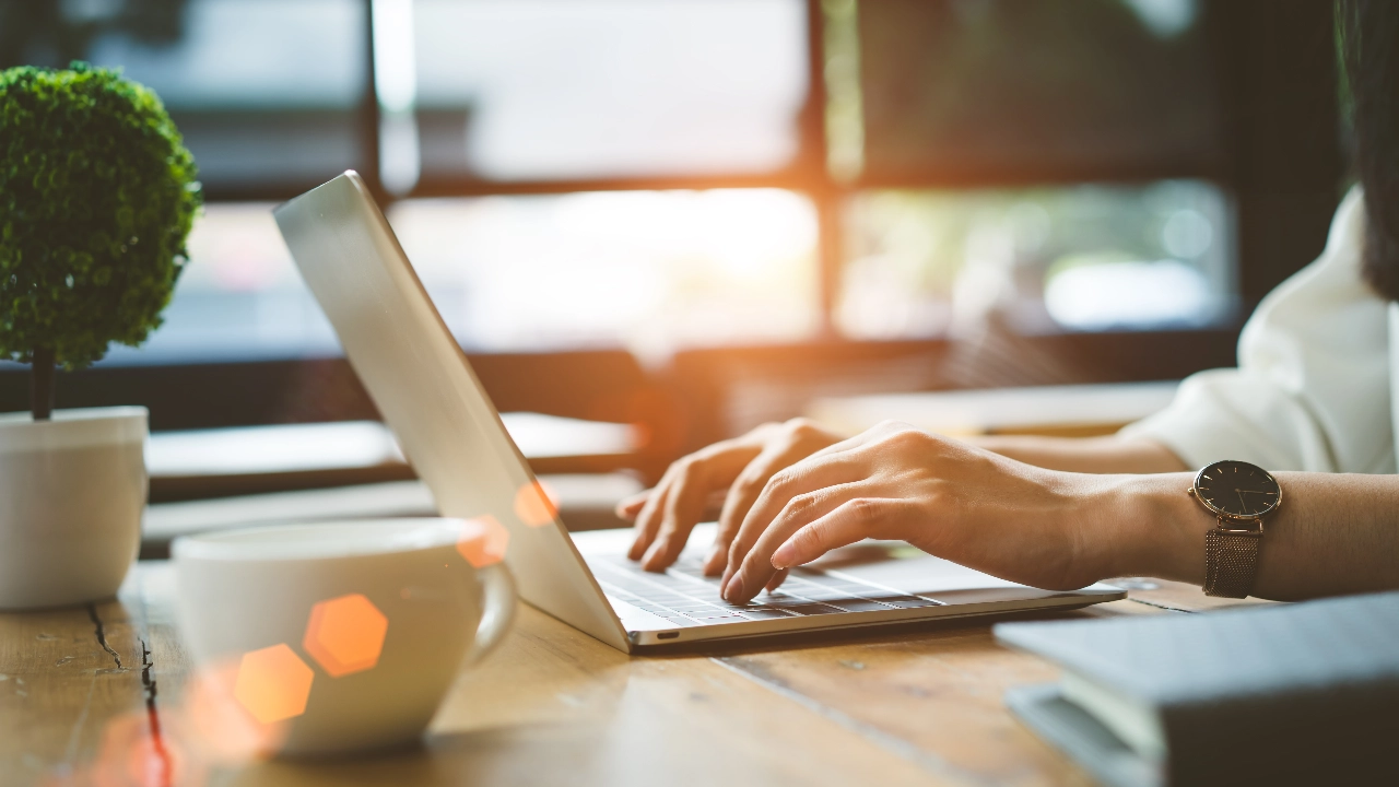 ย้ายสิทธิประกันสังคมออนไลน์ทำอย่างไร แจกวิธีง่ายๆ ทำได้ด้วยตนเอง