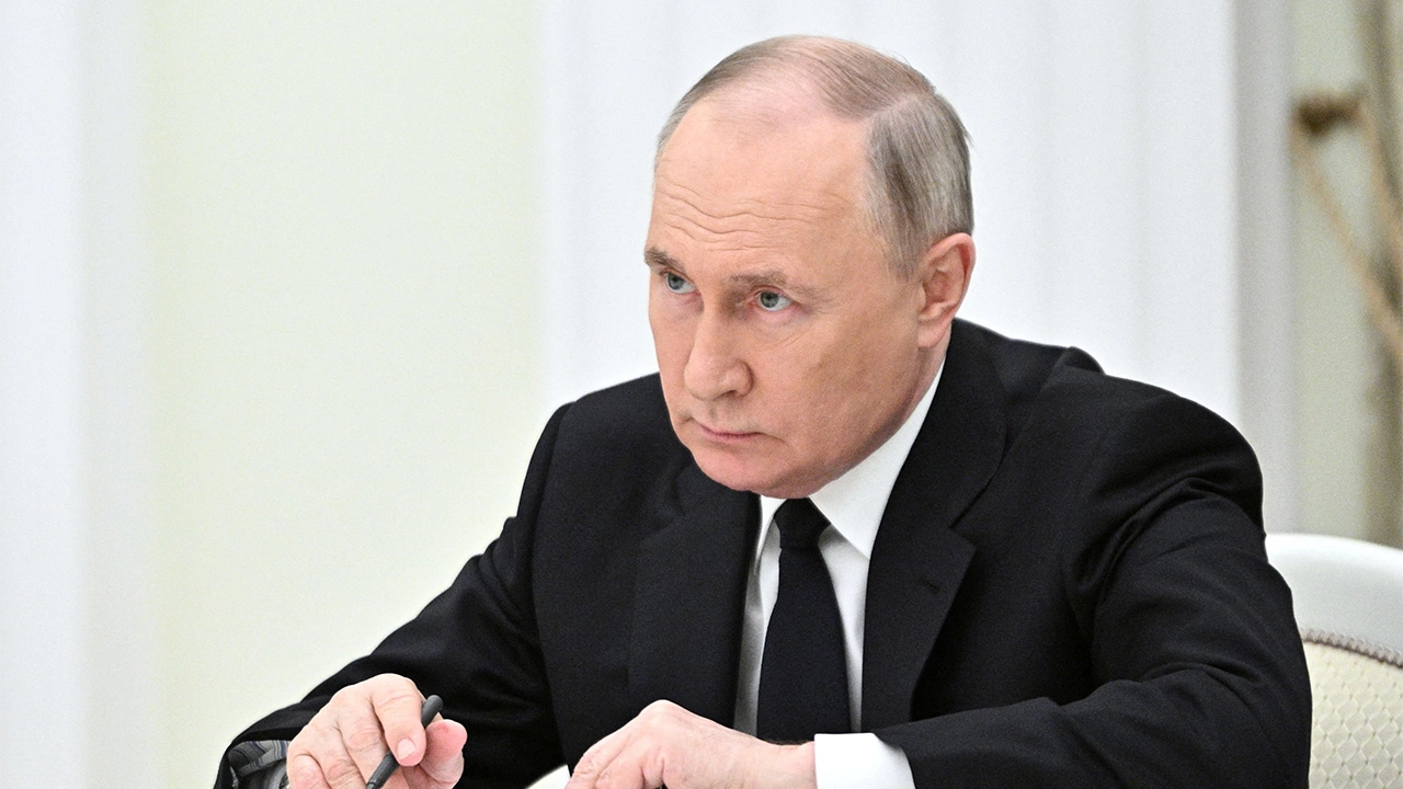 คนรัสเซียเลือกปูตินถล่มทลาย