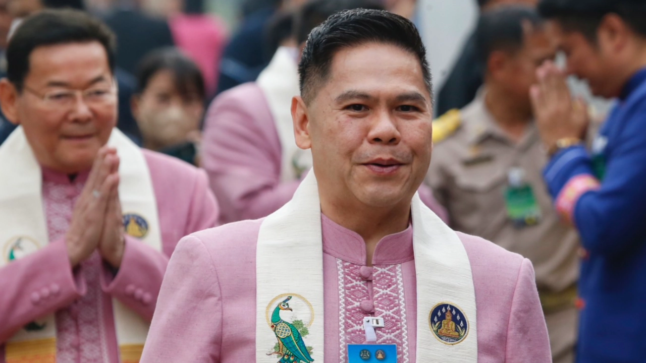 รมว.พม.ส่ง จนท.พบผู้ปกครอง เหยื่อวัยรุ่นรุมโทรม ชี้ แนวทางแก้ปัญหา