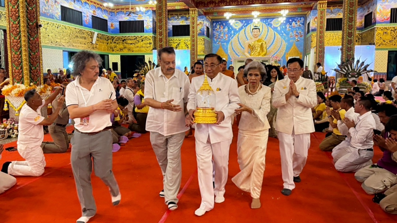 ชาวกระบี่น้อมส่ง พระบรมสารีริกธาตุและพระอรหันตธาตุ กลับอินเดีย