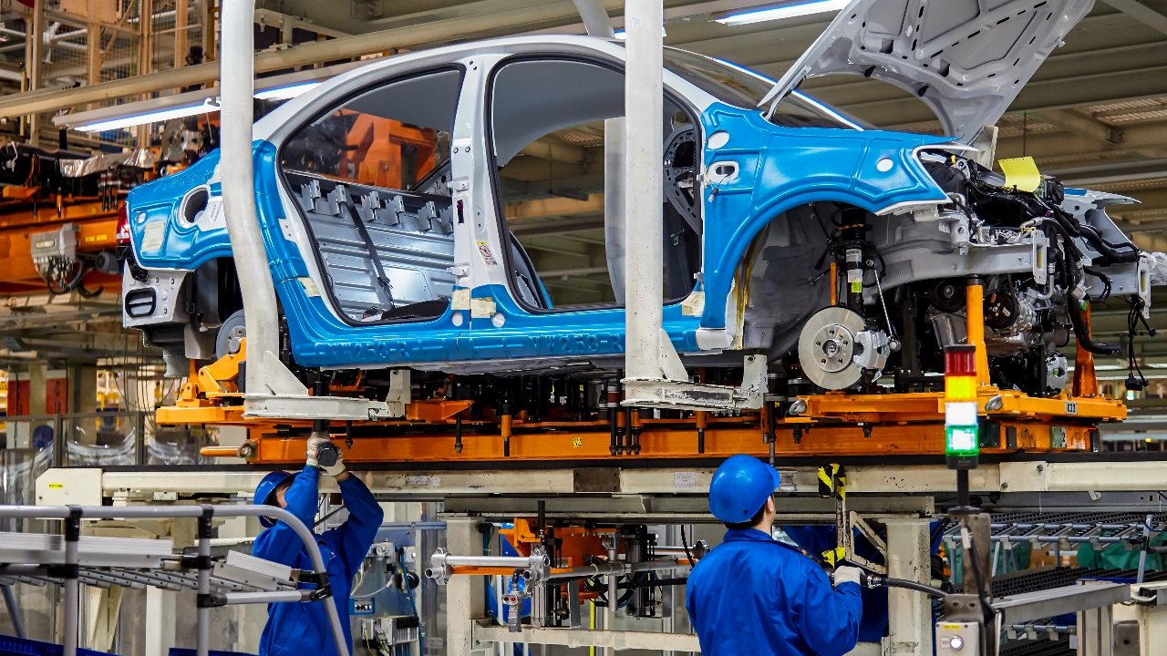 สมาคมผู้ผลิตชิ้นส่วนยานยนต์ หวั่นผู้ประกอบการอ่อนแรง หลังอุตสาหกรรมรถเปลี่ยน