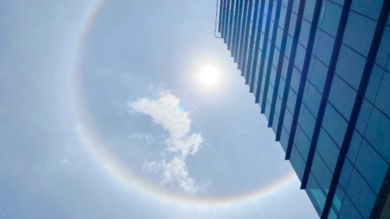 สภาพอากาศวันนี้ กลางวันร้อนจัด สูงสุด 40 องศาฯ มีฝนฟ้าคะนองบางแห่ง