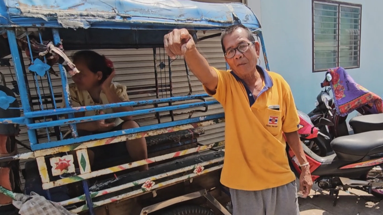 ประธานชุมชนไม่เชื่อ ลุงพล-ป้าหน่อง คนเก็บของเก่า เจอแหวนเพชรในถังขยะ 