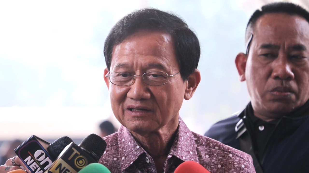 “สมชาย” ไม่คิดอะไร ปมนายกฯ 3 คน ชี้ พปชร.ร่วมวง เพราะทุกคนเป็นพรรคพวกกัน 