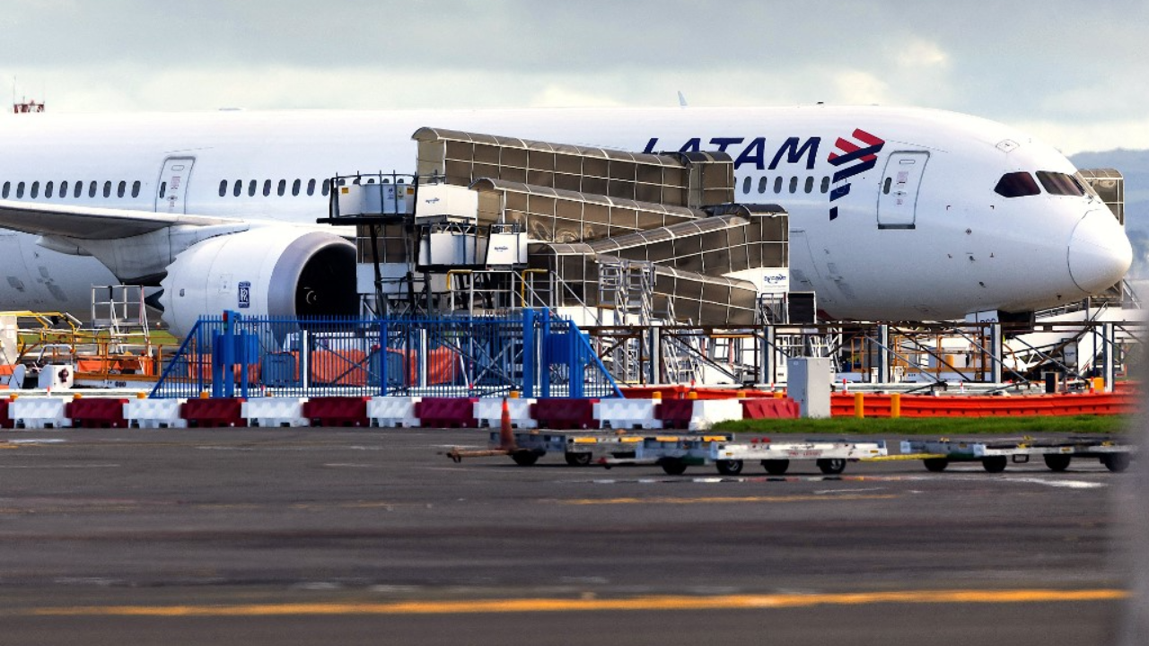 หวาดเสียว เครื่องบินชิลีหล่นวูบกลางอากาศ ผู้โดยสารบาดเจ็บกว่าครึ่งร้อย