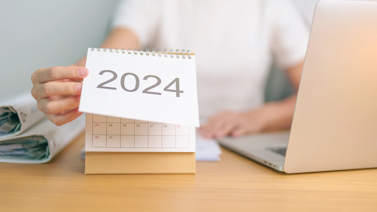 .ปฏิทินวันหยุด 2567 เช็กวันหยุดราชการ ธนาคาร พร้อมที่เที่ยววันหยุดยาว.