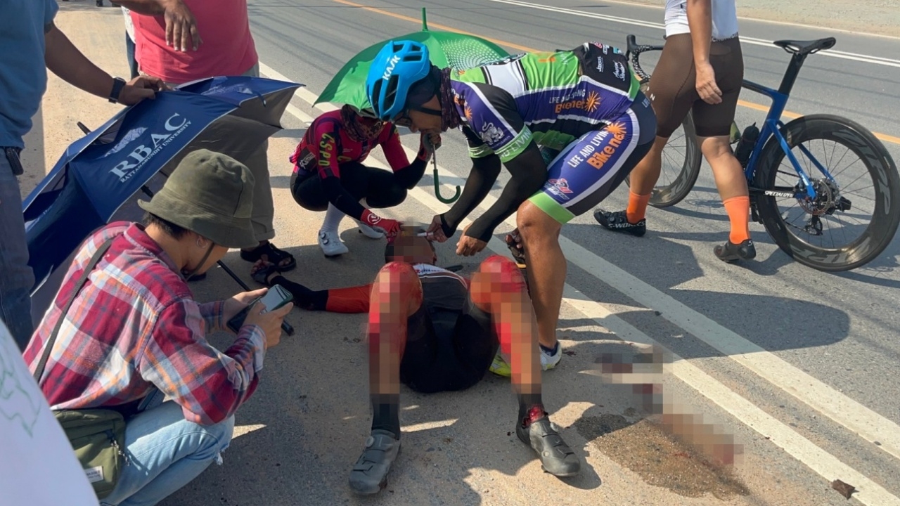 ปิกอัพหลับใน ชนกลุ่มนักปั่นเสือหมอบรอบอ่างบางพระ สาหัส 1 