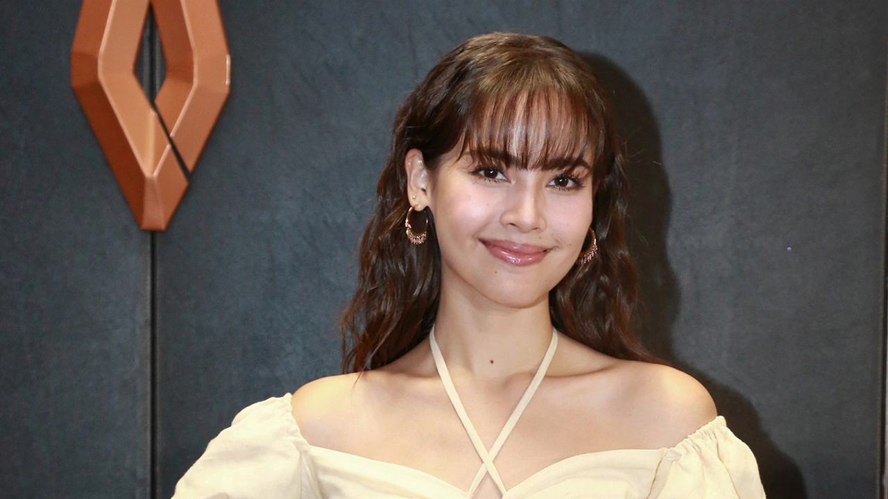 "ญาญ่า" ตอกย้ำคำพูด "ณเดชน์" เลื่อนงานแต่งไม่มีกำหนด ไม่มีปัญหาแค่งานยุ่งมาก