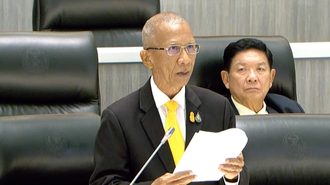 “พล.ร.อ.พัลลภ” แนะยึดเส้นมัธยะแบ่งเขตทางทะเลไทย-กัมพูชา แก้พื้นที่พิพาทเกาะกูด