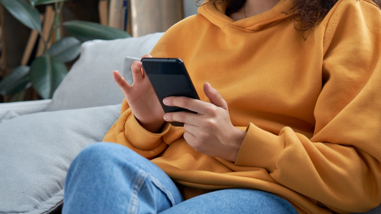 แจกวิธีทำรูป Ps2 สวย เท่ ฟรี ตามเทรนด์แต่งภาพสุดฮิตจาก TikTok