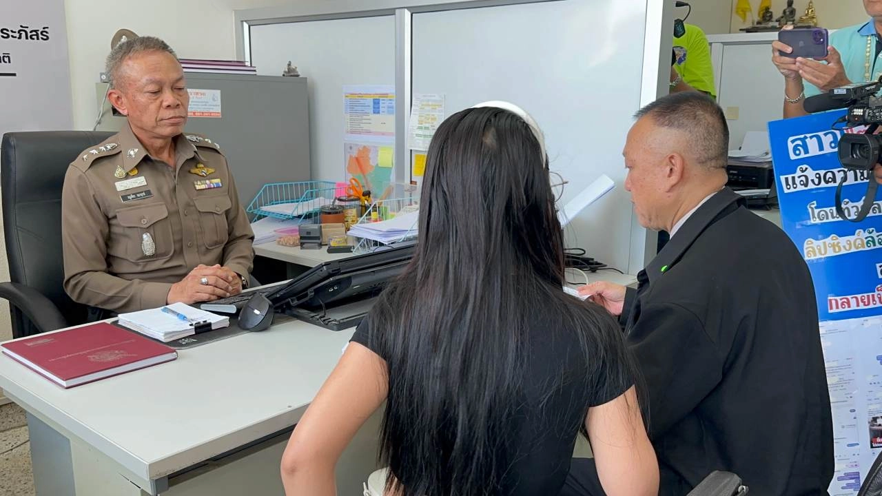 สาวต่อผมไม่ทน ควงทนายเอาผิด "นักเลงคีย์บอร์ด" หลังโดนคุกคาม-ข่มขู่