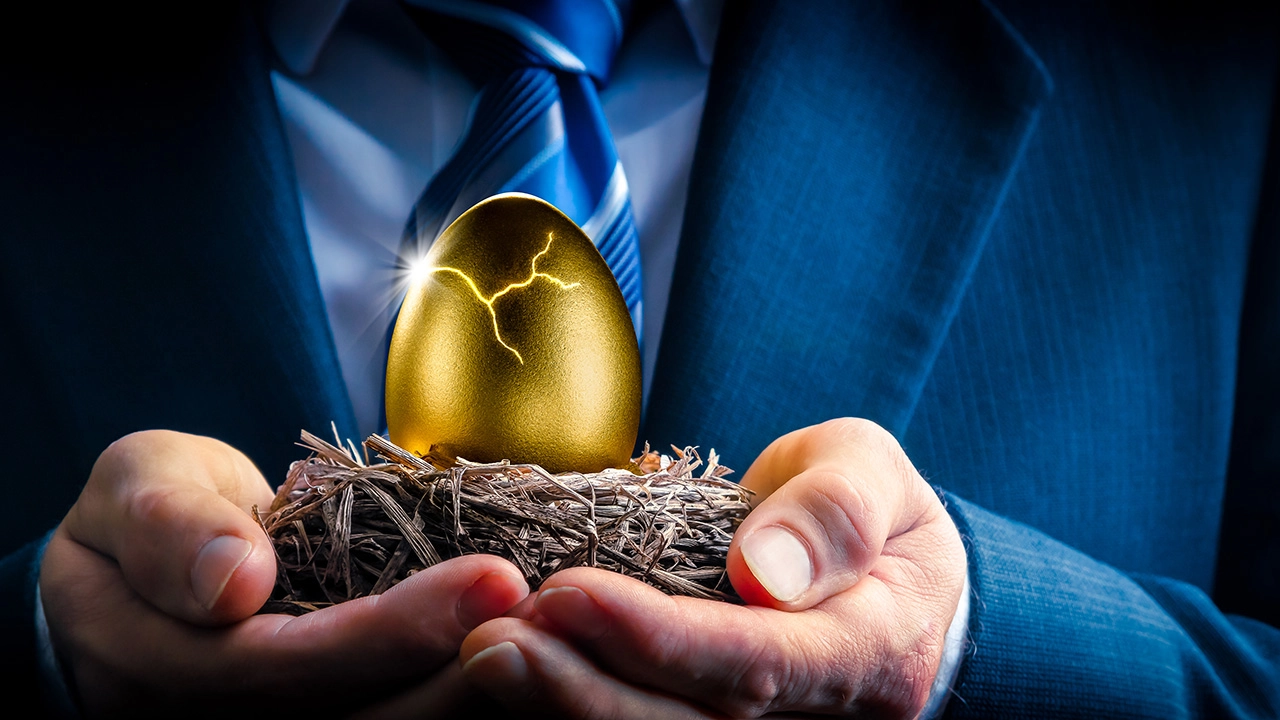 อีกาฟักไข่