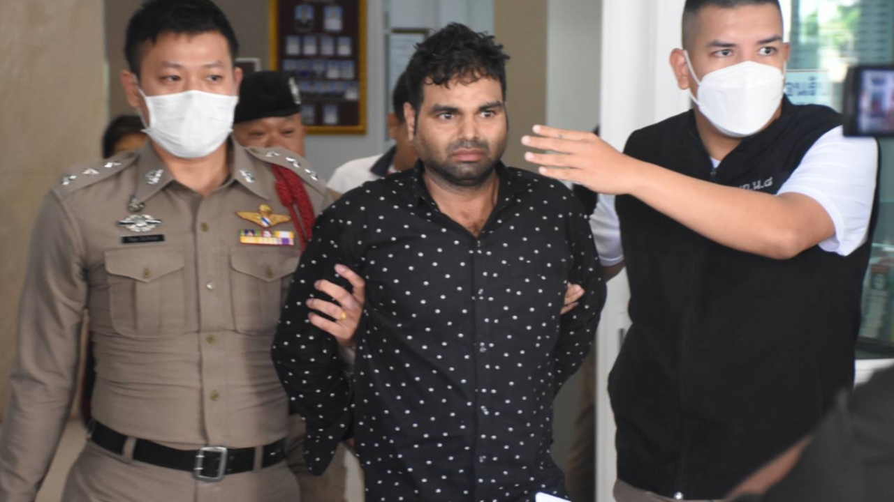 ตร.นำบังอินเดียฝากขัง แทงยับสาวใหญ่  31 แผล ดับคาโรงแรม