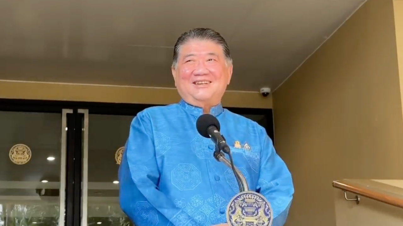 “ภูมิธรรม” โยนถามนายกฯ ปรับ ครม.ใหม่สิ้นเดือนนี้ ชี้ รมต.ที่ชื่อหลุดโผยังจิตใจดี