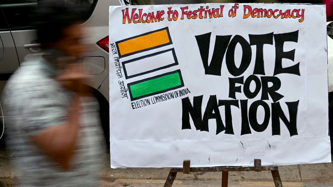 อินเดียเลือกตั้งครั้งใหญ่วันนี้ คาด "นเรนทรา โมดี" คว้าชัยสมัยที่ 3