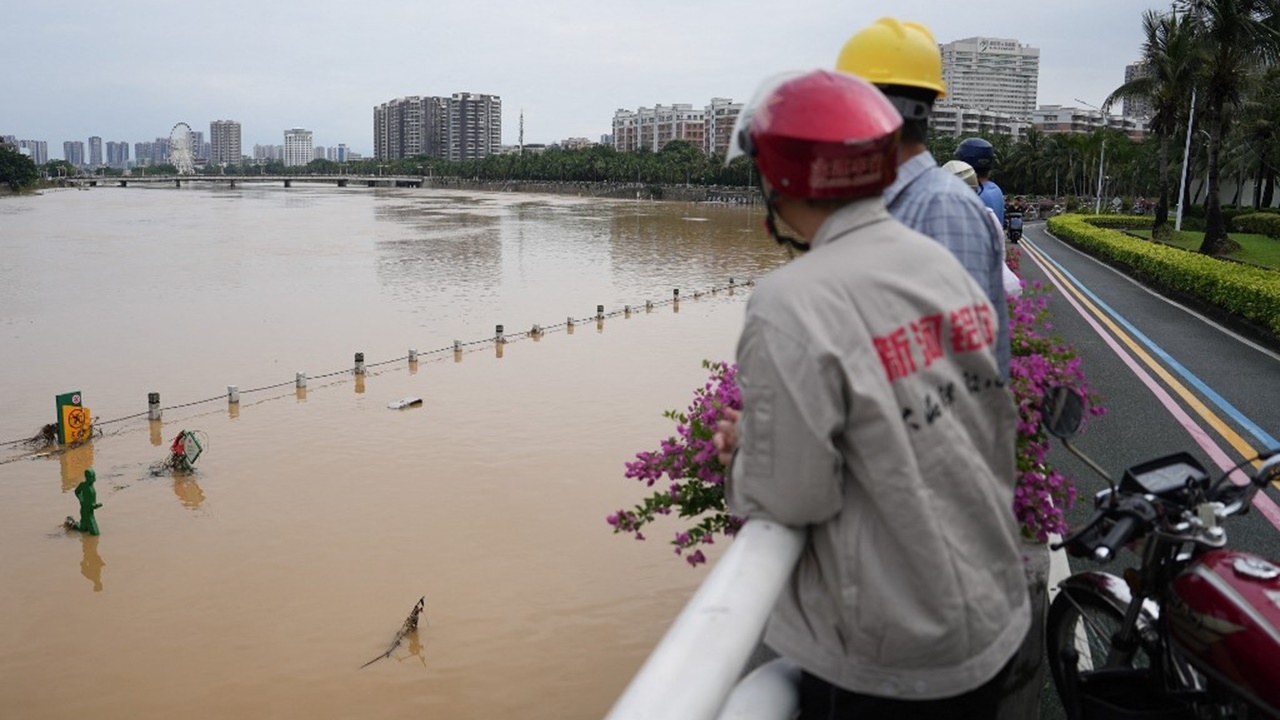 จีนเร่งรับมือฉุกเฉิน กวางตุ้งเสี่ยงเกิดน้ำท่วมใหญ่ กระทบคน 127 ล้านชีวิต