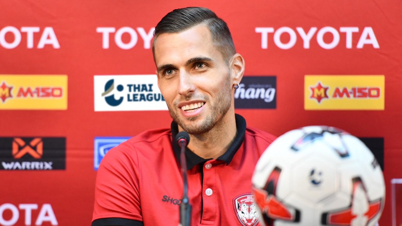 "ยูรอฟสกี" ติงโครงสร้าง "ไทยลีก" โฟกัสผิดจุด พร้อมชี้หนทางพัฒนา "แข้งไทย" ให้ไกลกว่านี้