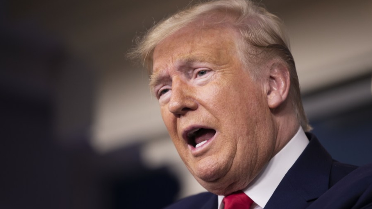 "โดนัลด์ ทรัมป์" ขึ้นศาล เป็น ปธน.คนแรกในประวัติศาสตร์ที่ถูกพิจารณาคดีอาญา