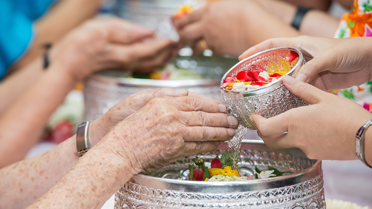 ดูดวงหลังสงกรานต์ 4 ราศีดวงโชคลาภมีพลัง แต่ดวงงานระวังโดนหักหลัง