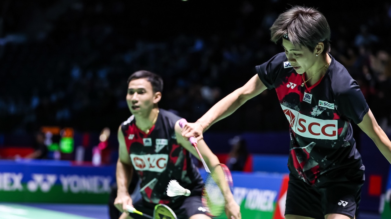 ฟอร์มร้อน "บาส-ปอป้อ" ประเดิมกำราบคู่จากเดนมาร์ก 2-0 ลิ่วรอบสองขนไก่ "เฟรนช์ โอเพ่น 2024"