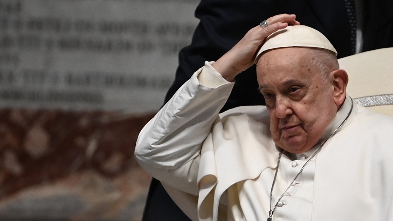 ยูเครนโวย โป๊ปฟรานซิสบอกให้ยกธงขาว ลั่นจะไม่มีวันยอมแพ้รัสเซีย