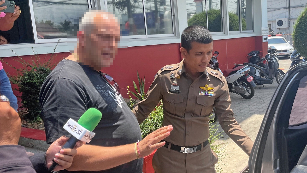 เชือดซ้ำฝรั่งกร่าง จ่อปิดปางช้าง ผู้ว่าฯ สั่งถอนใบปืน เจรจาเจ้าของวิลล่า เปิดทางลงชายหาด