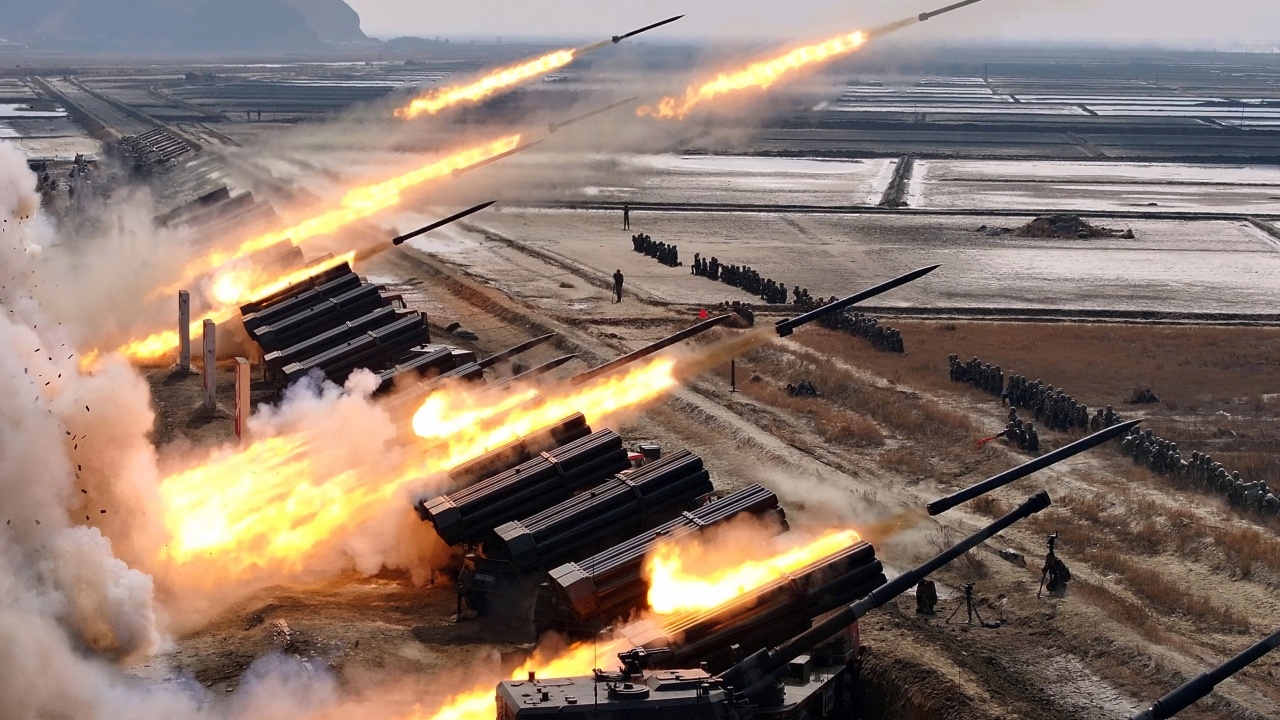 จับตา คิม จอง อึน สั่งกองทัพซ้อมรบใช้กระสุนจริง เตรียมพร้อมทำสงคราม