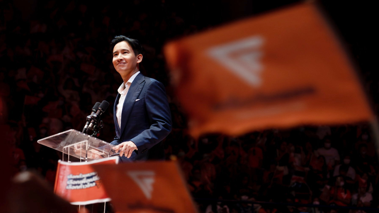 “พิธา” โพสต์ภาพสื่อความหมาย “ไม่มีพวกคุณ ไม่มีพวกเรา” หลัง กกต. ยื่นยุบก้าวไกล