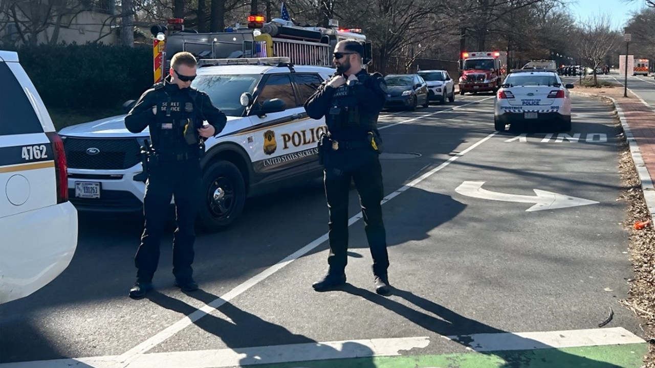 ช็อก ชายปริศนาจุดไฟเผาตัวเอง หน้าสถานทูตอิสราเอล ในวอชิงตัน ดี.ซี.