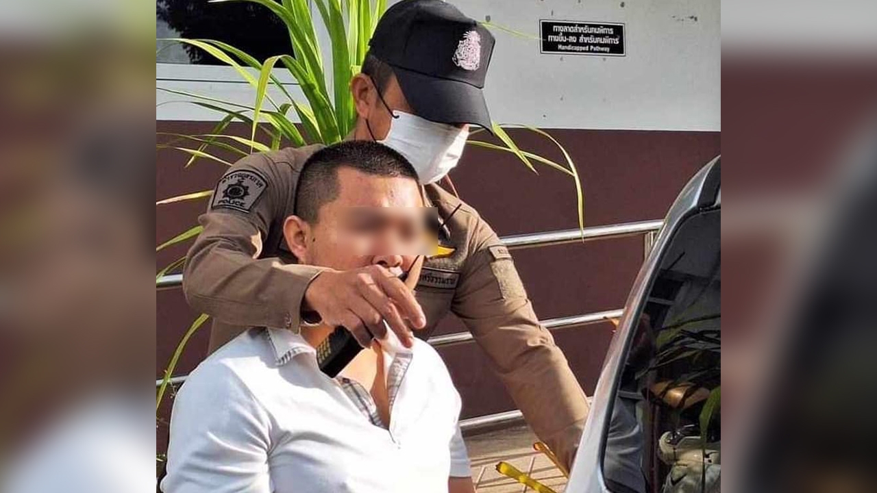 ไล่ออก ส.ต.อ.คลั่งแทงชาวบ้าน 1 ศพ โดน 2 ข้อหาหนัก มีประวัติป่วยซึมเศร้า